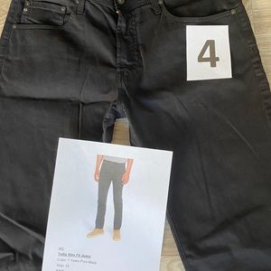 Men’s AG slim fit black jeans size34